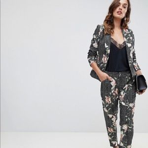 Paper Dolls Floral Two Piece Outfit Set Blazer